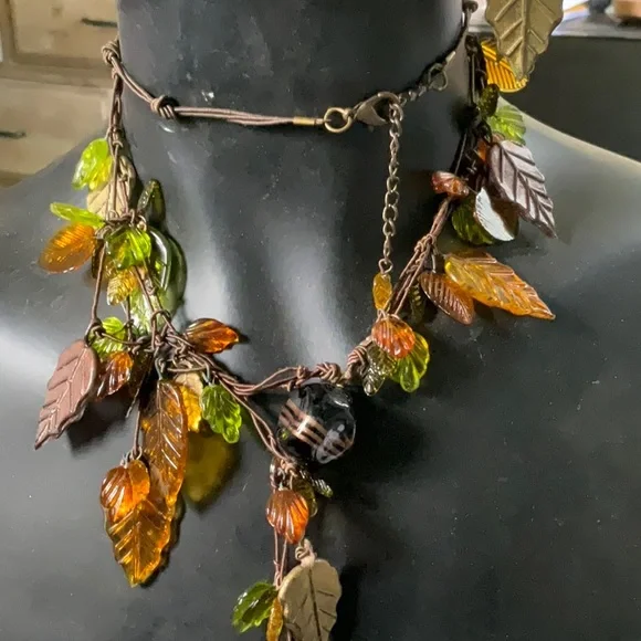 Glass Leaves and Beads Necklace and Matching Earrings - Picture 3 of 10